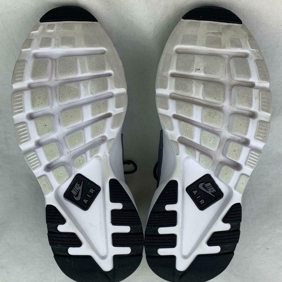 NIKE Mens Air Huarache' Sneaker sz 7 - Picture 8 of 8